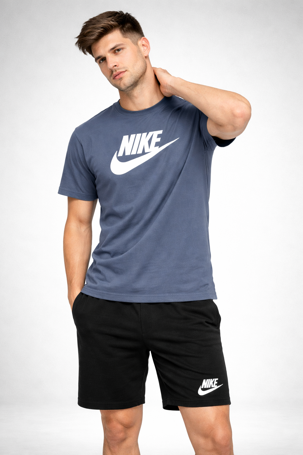Костюм Nike — блакитний / чорний