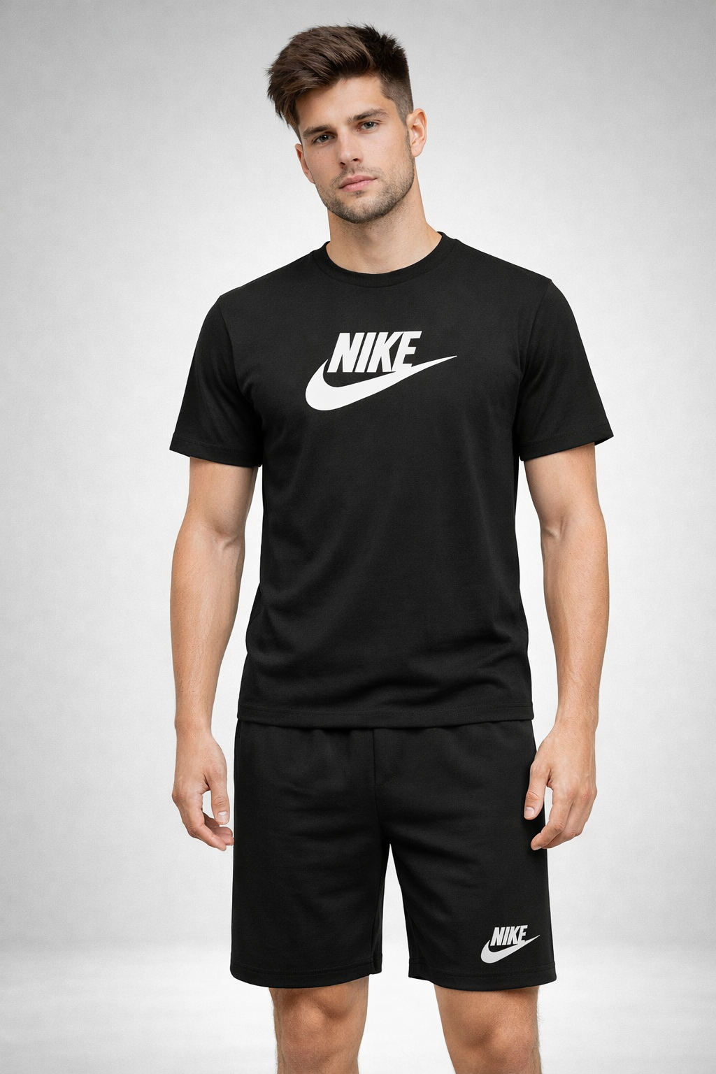 Костюм Nike — чорний